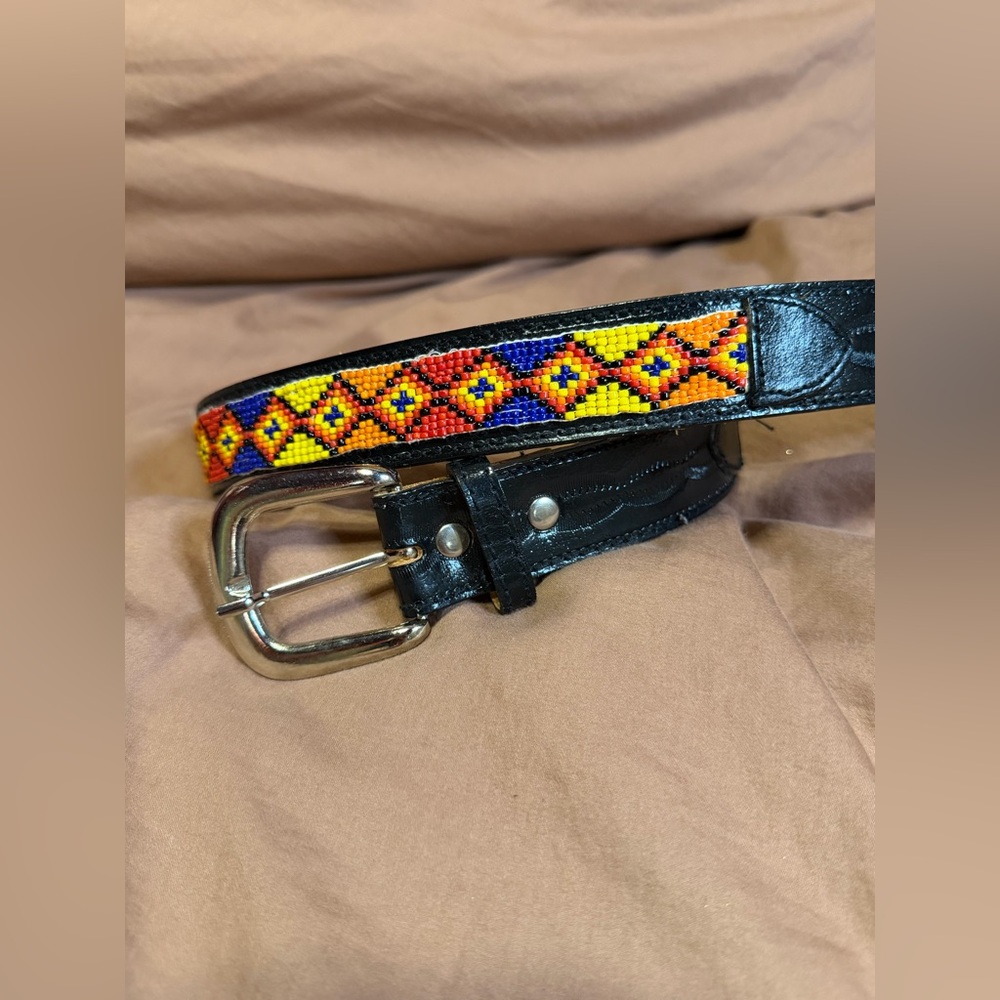Vintage Beaded‎ Black Leather Belt Size L Silver Buckle Boho Southwestern 80’s